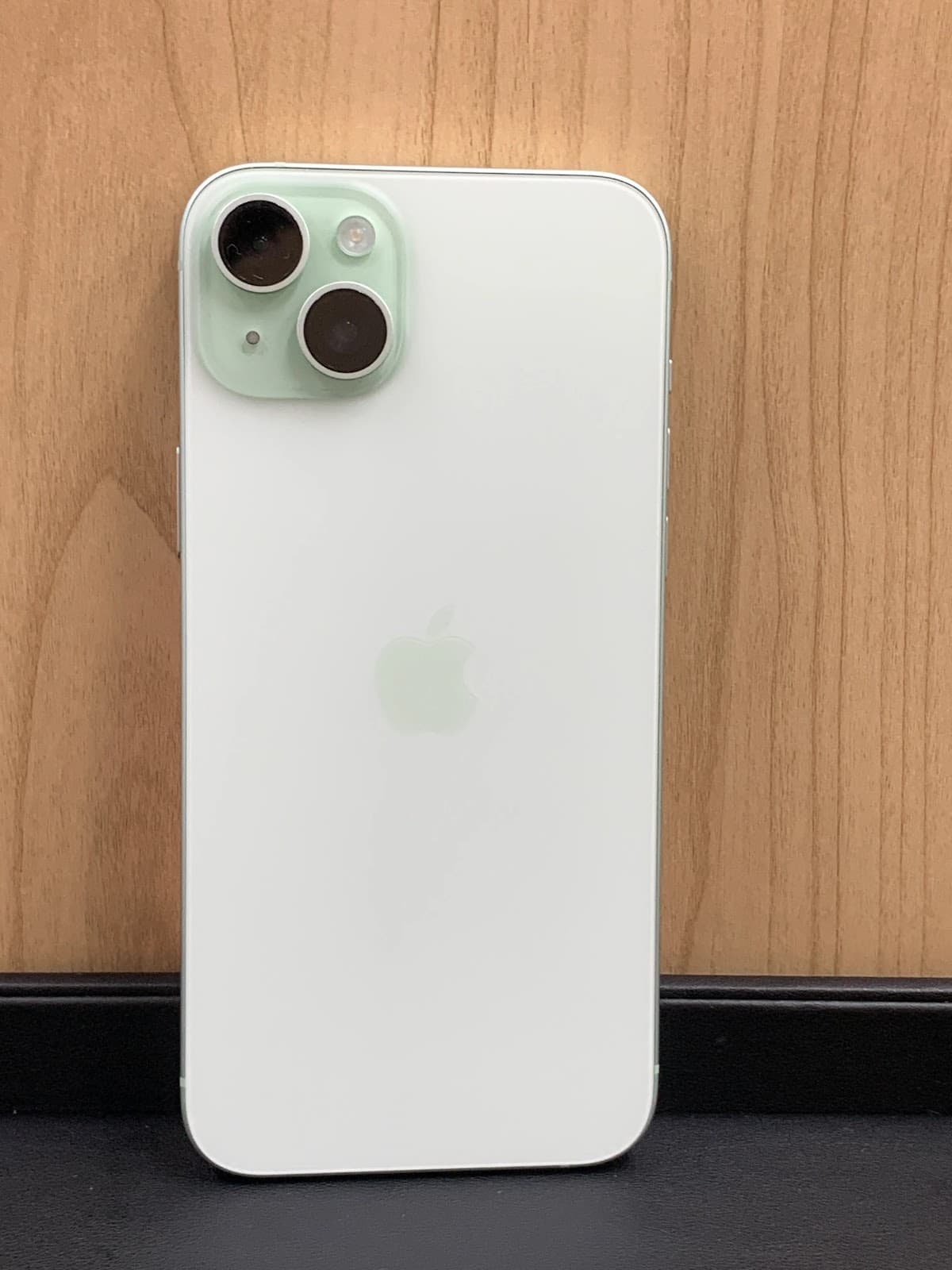 iPhone 15 Plus 128GB Green
