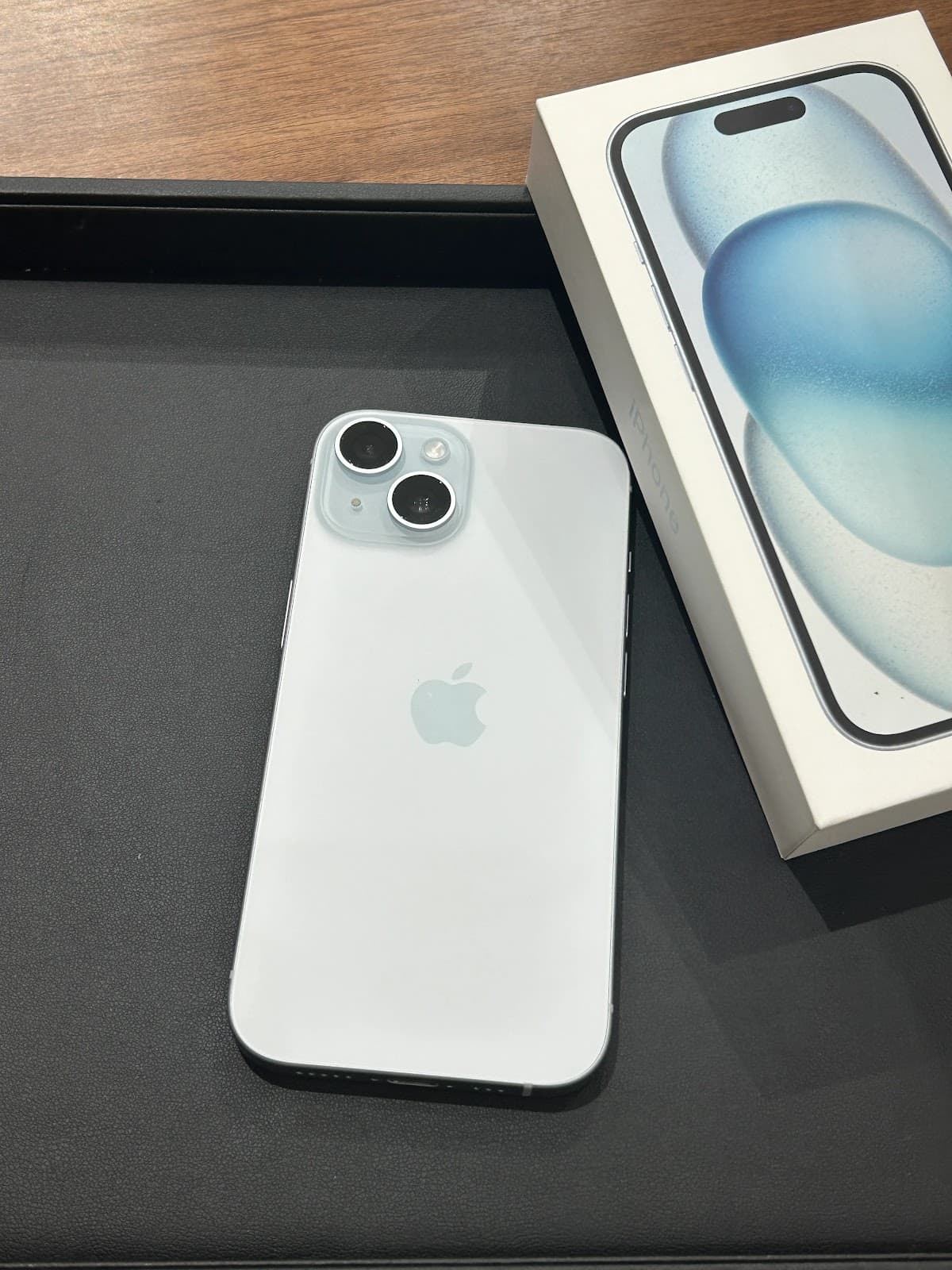 iPhone 15 128GB Blue
