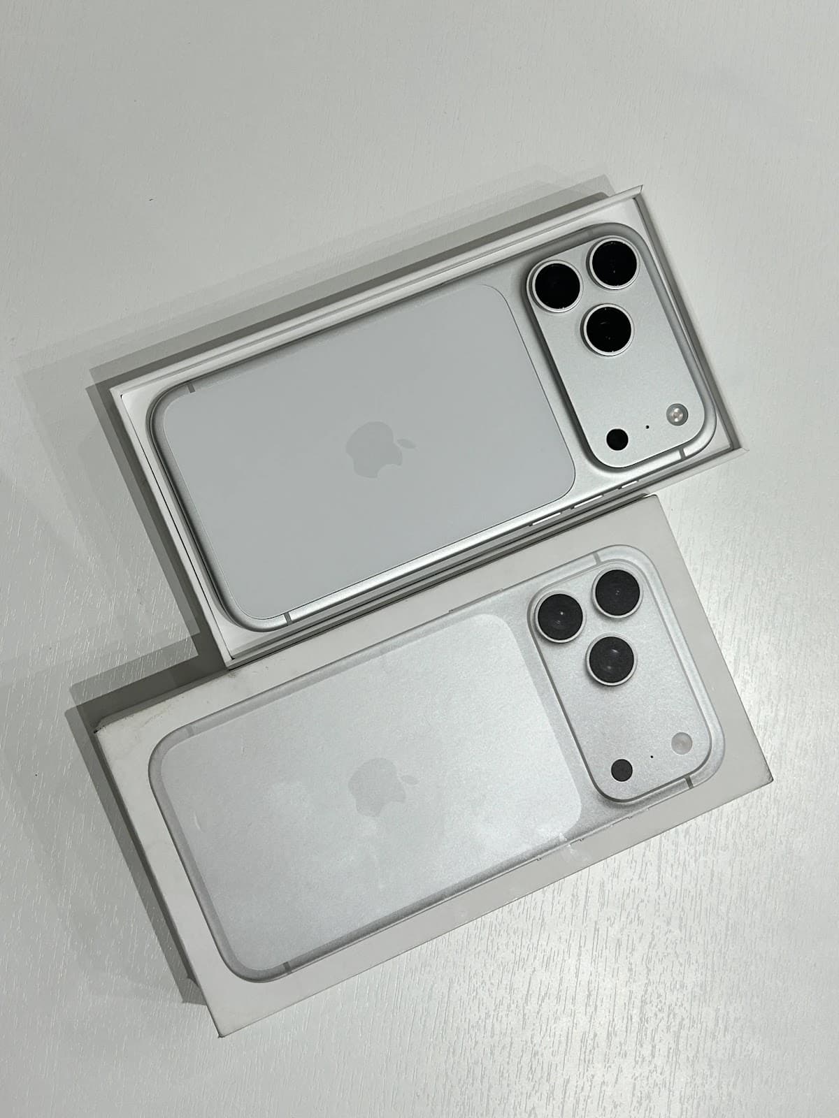 17 Pro Max 256GB Silver
