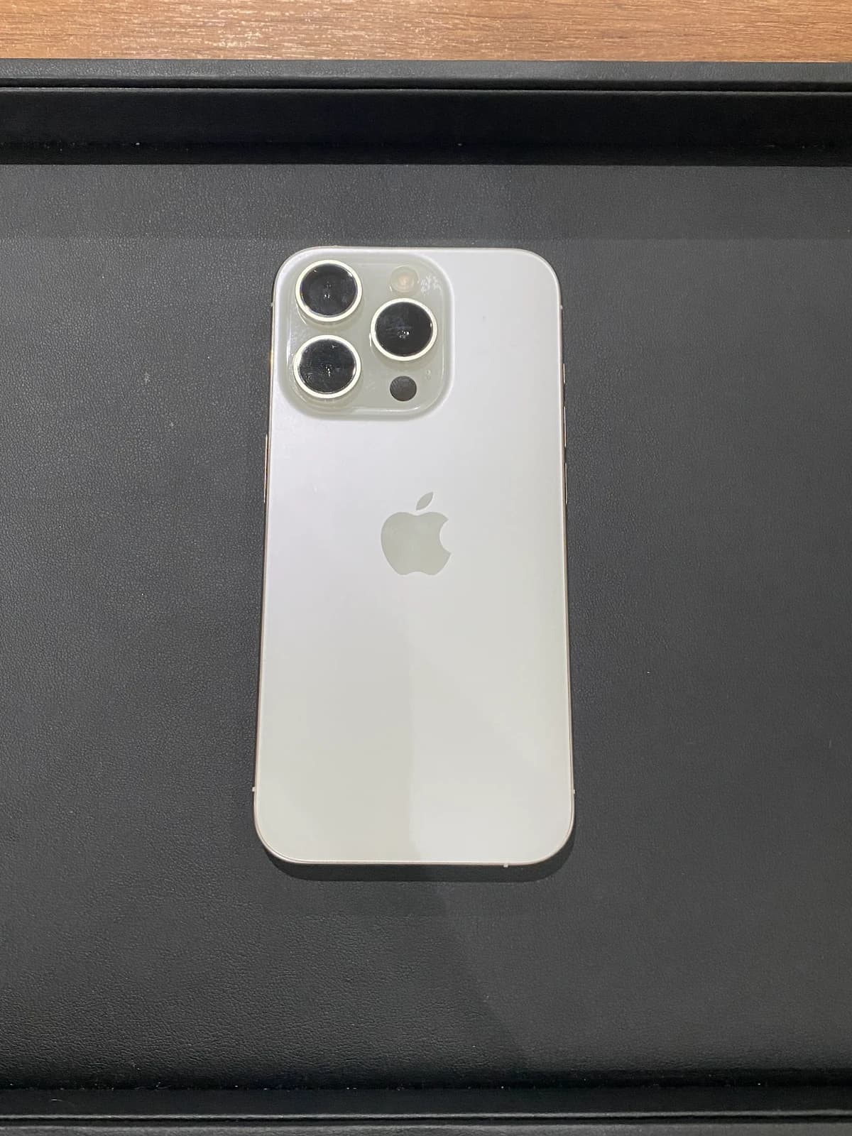 iPhone 15 Pro 128GB Natural Titanium